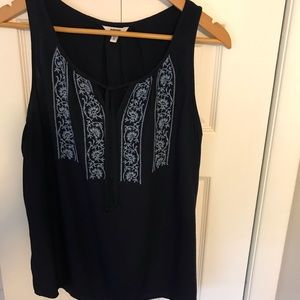 Sleeveless tank